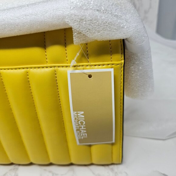 NWT Michael Kors Whitney Large Quilted Leather Convertible Shoulder Bag - Picture 6 of 9